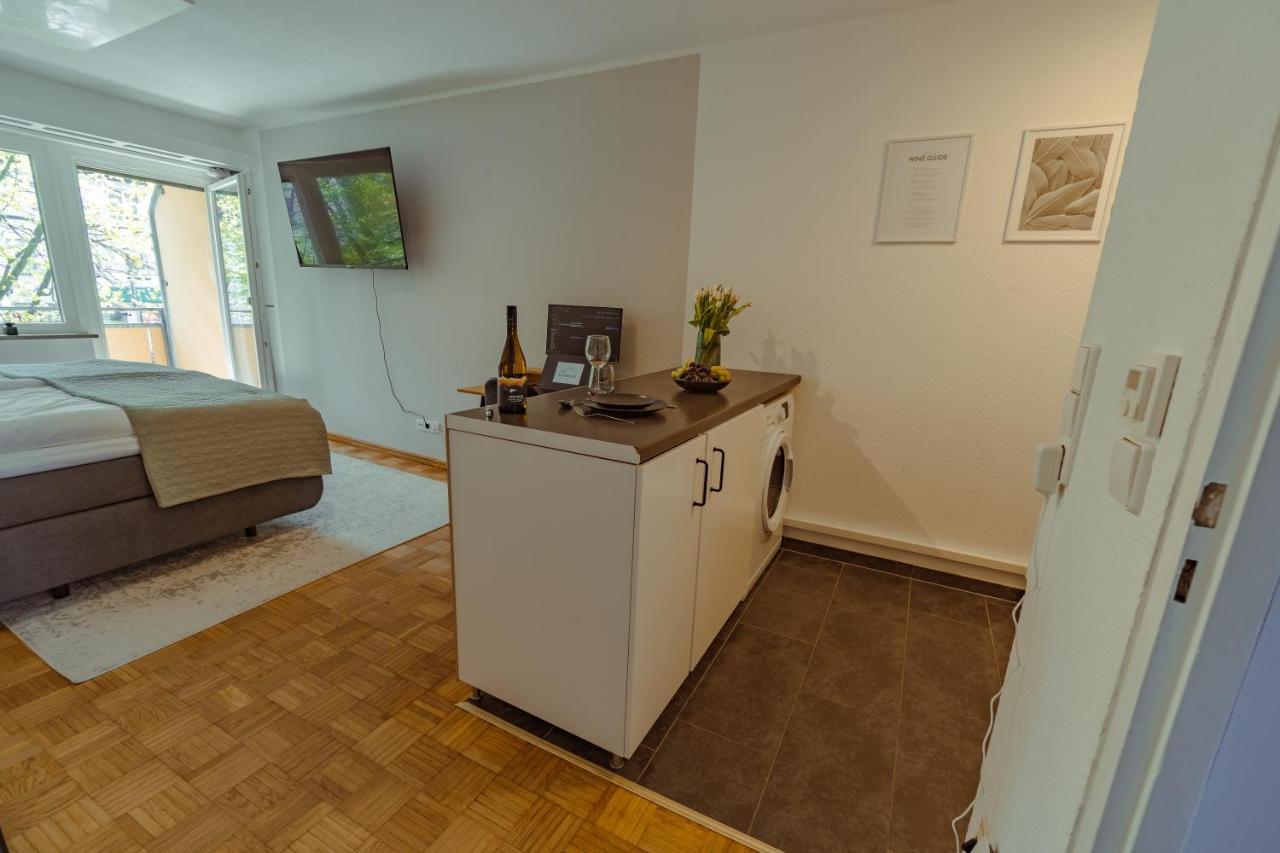 Studio Apartment Mit Parkplatz Oberesslingen Esterno foto