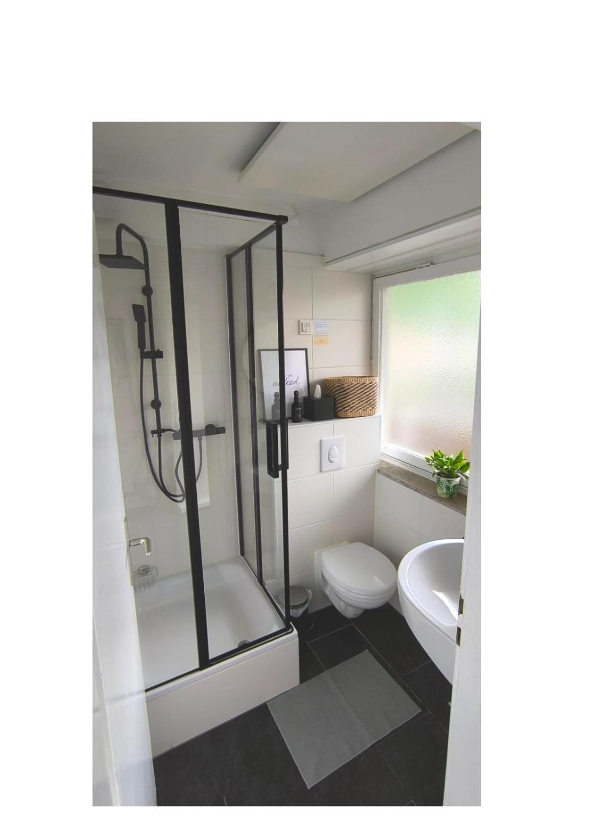 Studio Apartment Mit Parkplatz Oberesslingen Esterno foto